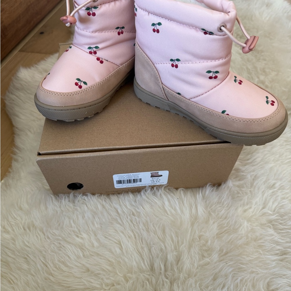 Konges Sløjd Cherry 🍒 Boots in Pink
